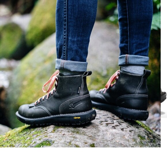 Free People/ Danner Women's Logger 917 Boot -Graphite-10 - New with Box - Picture 7 of 9